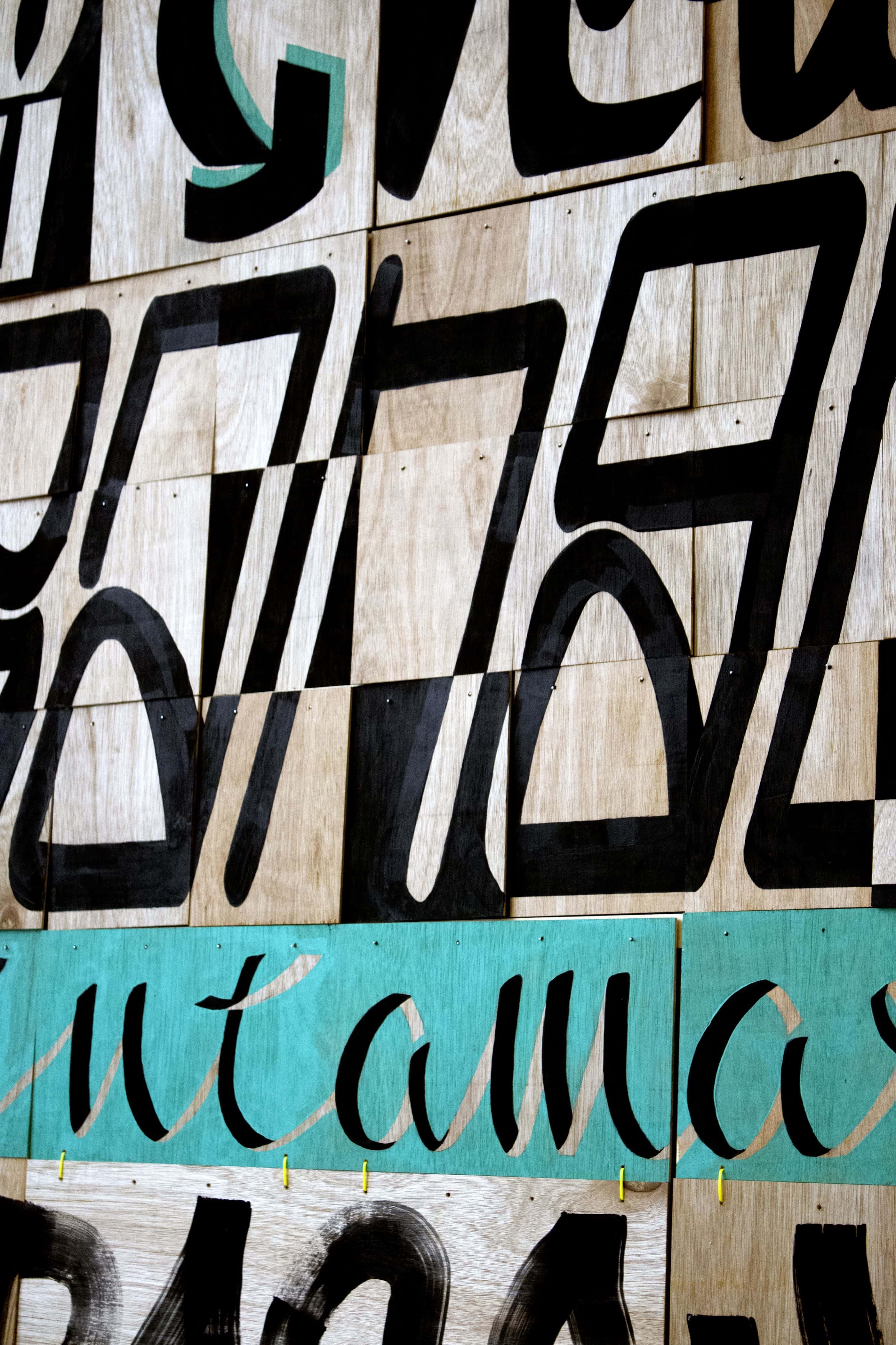 Peinture en lettres
